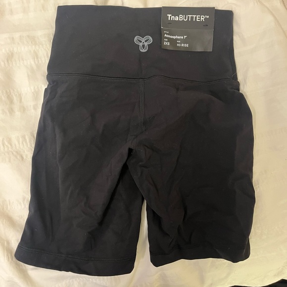 tna butter shorts - Picture 2 of 2